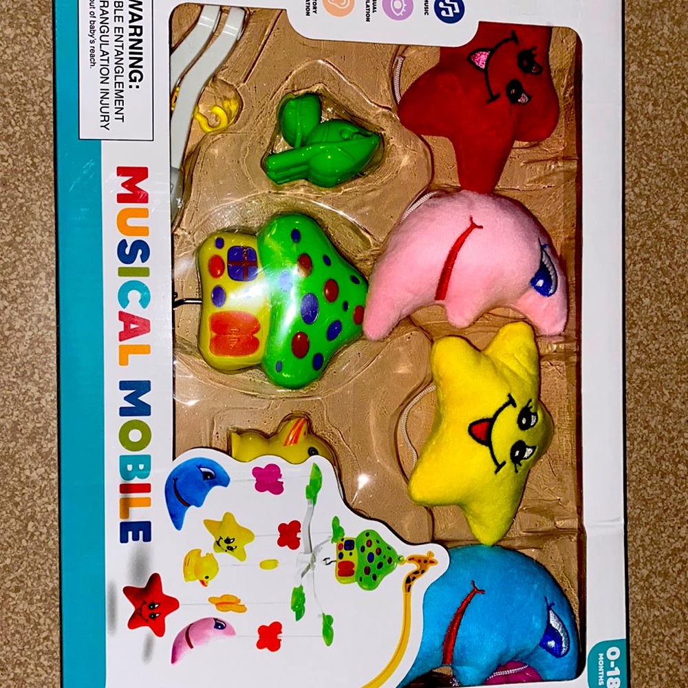 Musical mobile baby toy